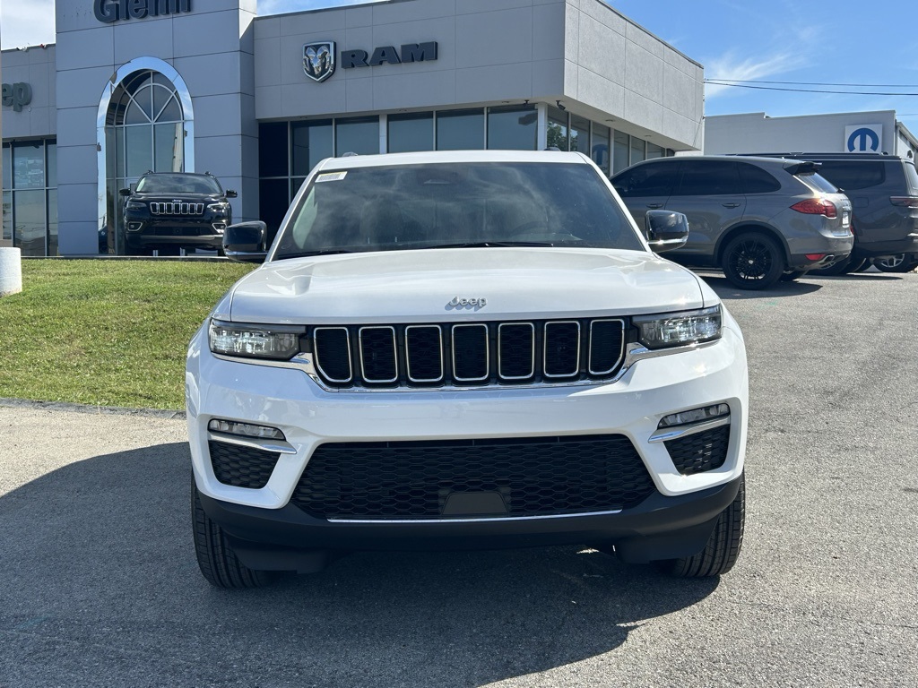 2025 Jeep Cherokee Limited photo 3