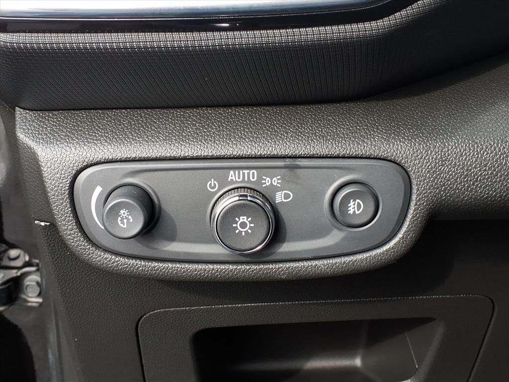 2023 CHEVROLET TRAILBLAZER - Image 19