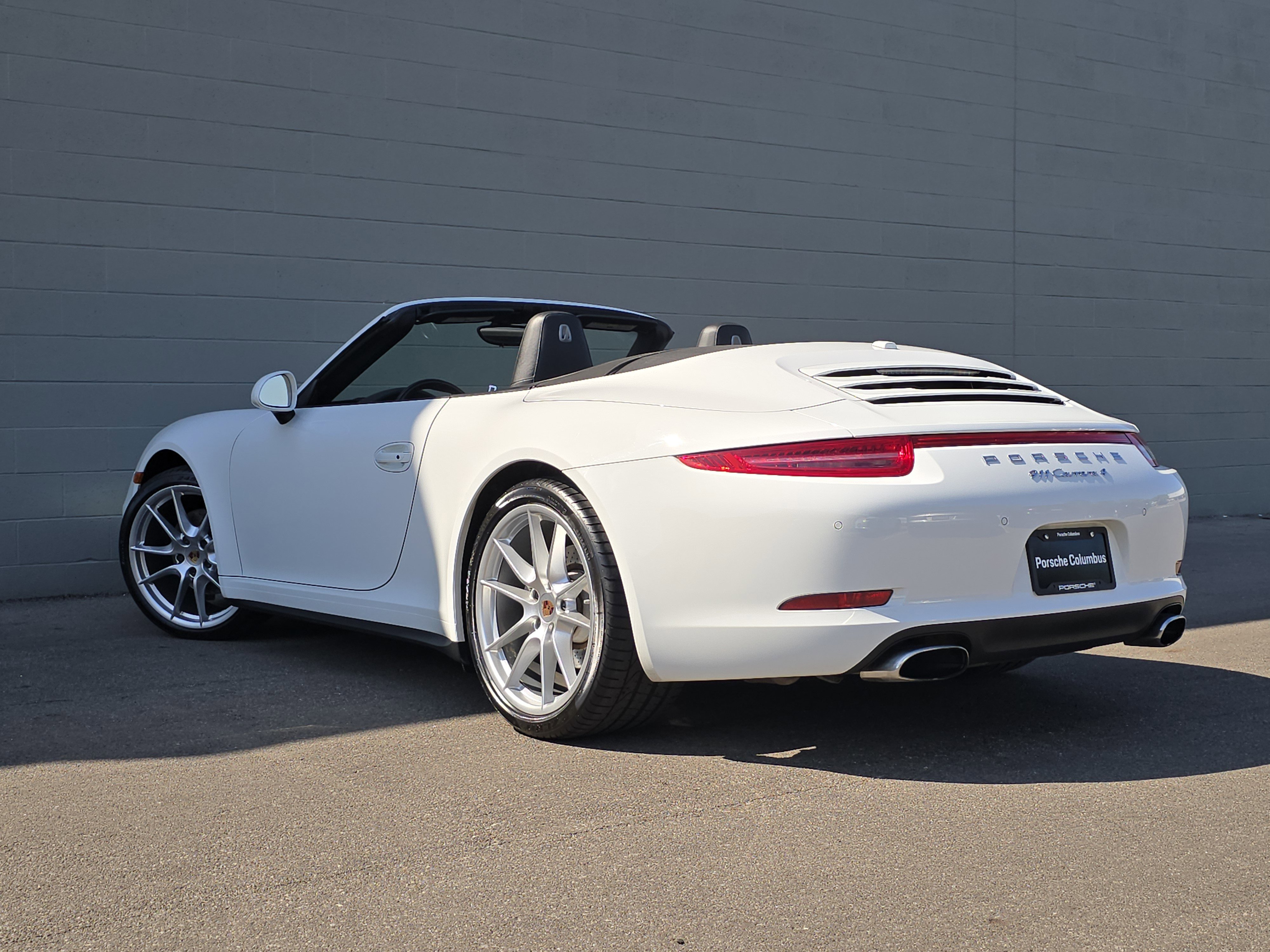 2014 Porsche 911 4 photo 2