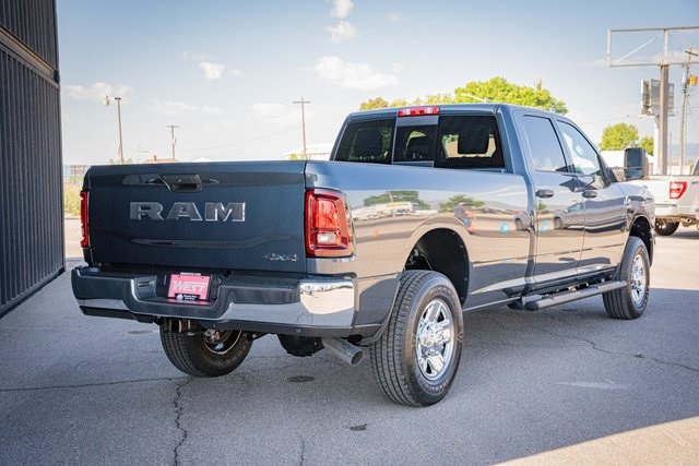2025 Ram 3500 Tradesman photo 8