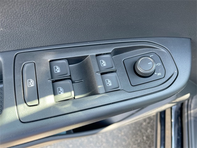 2025 Volkswagen Taos S photo 23