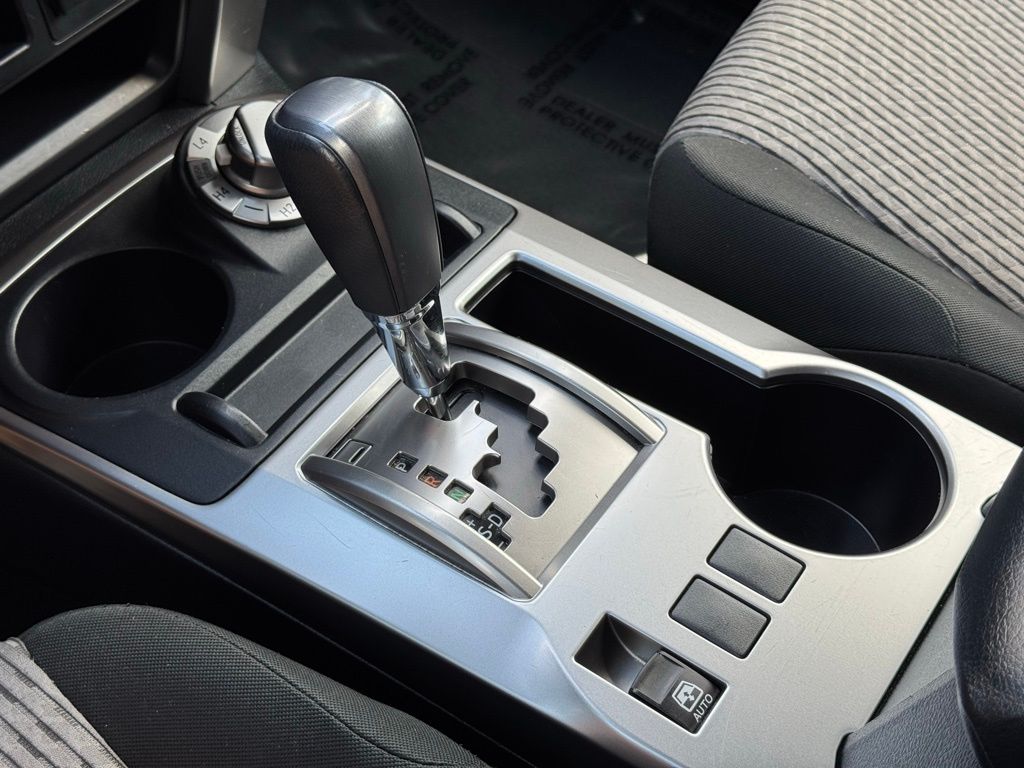 2024 Toyota 4Runner SR5 photo 31