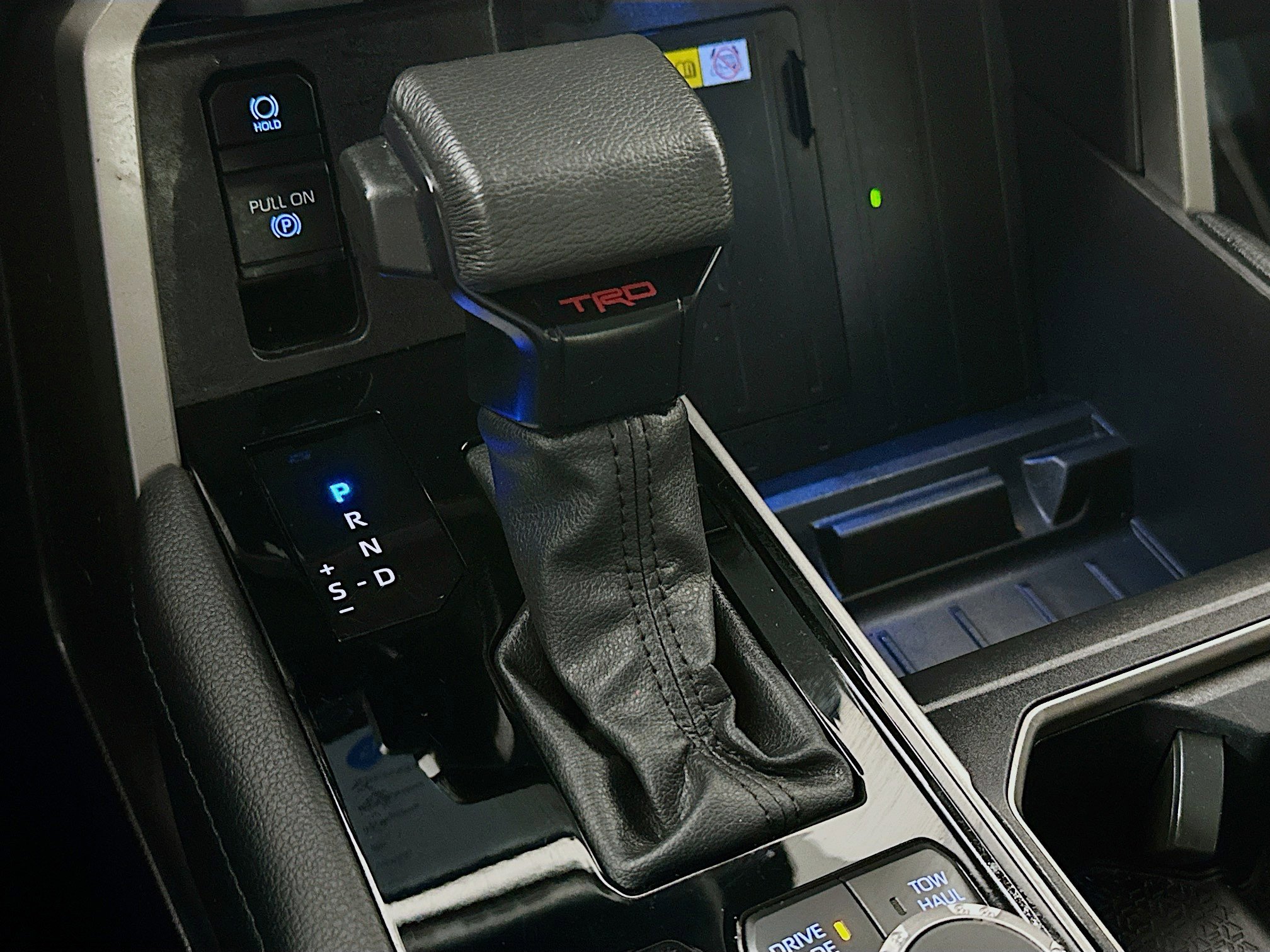 2024 Toyota Tundra Limited photo 15