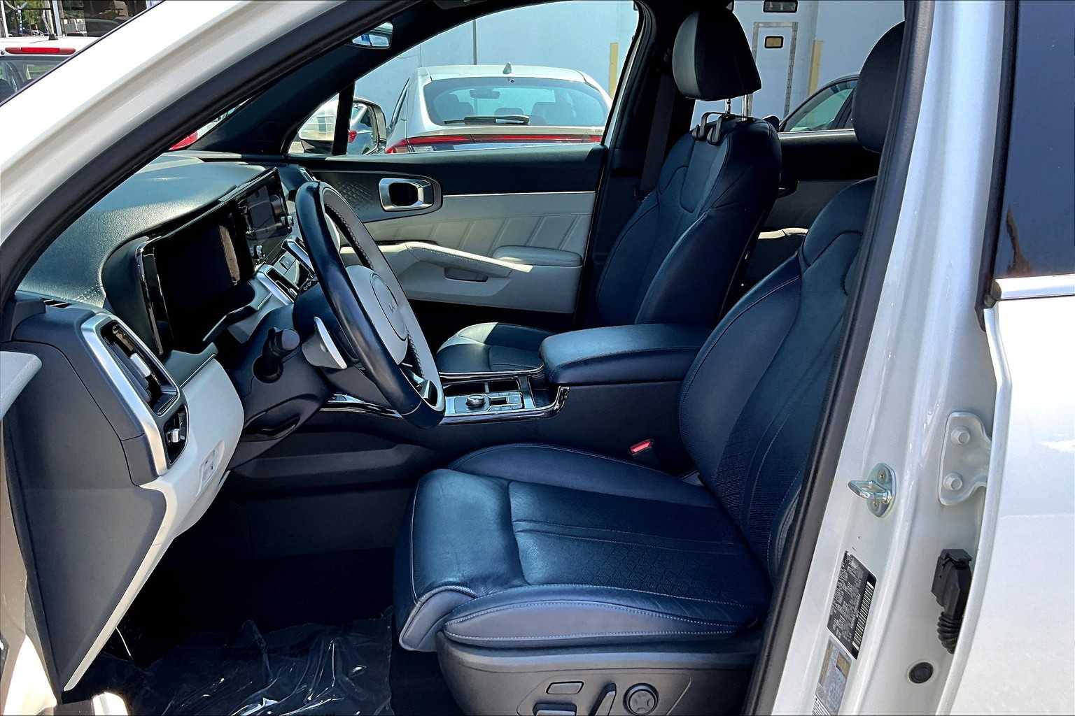 2022 Kia Sorento Plug-In Hybrid SX Prestige photo 7