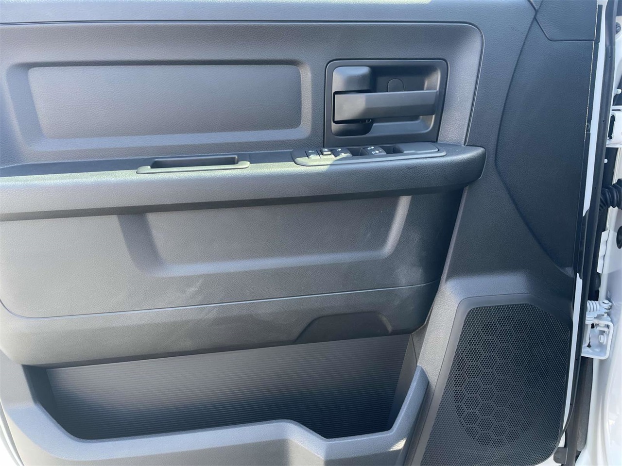 2026 Ram 2500 Tradesman photo 25
