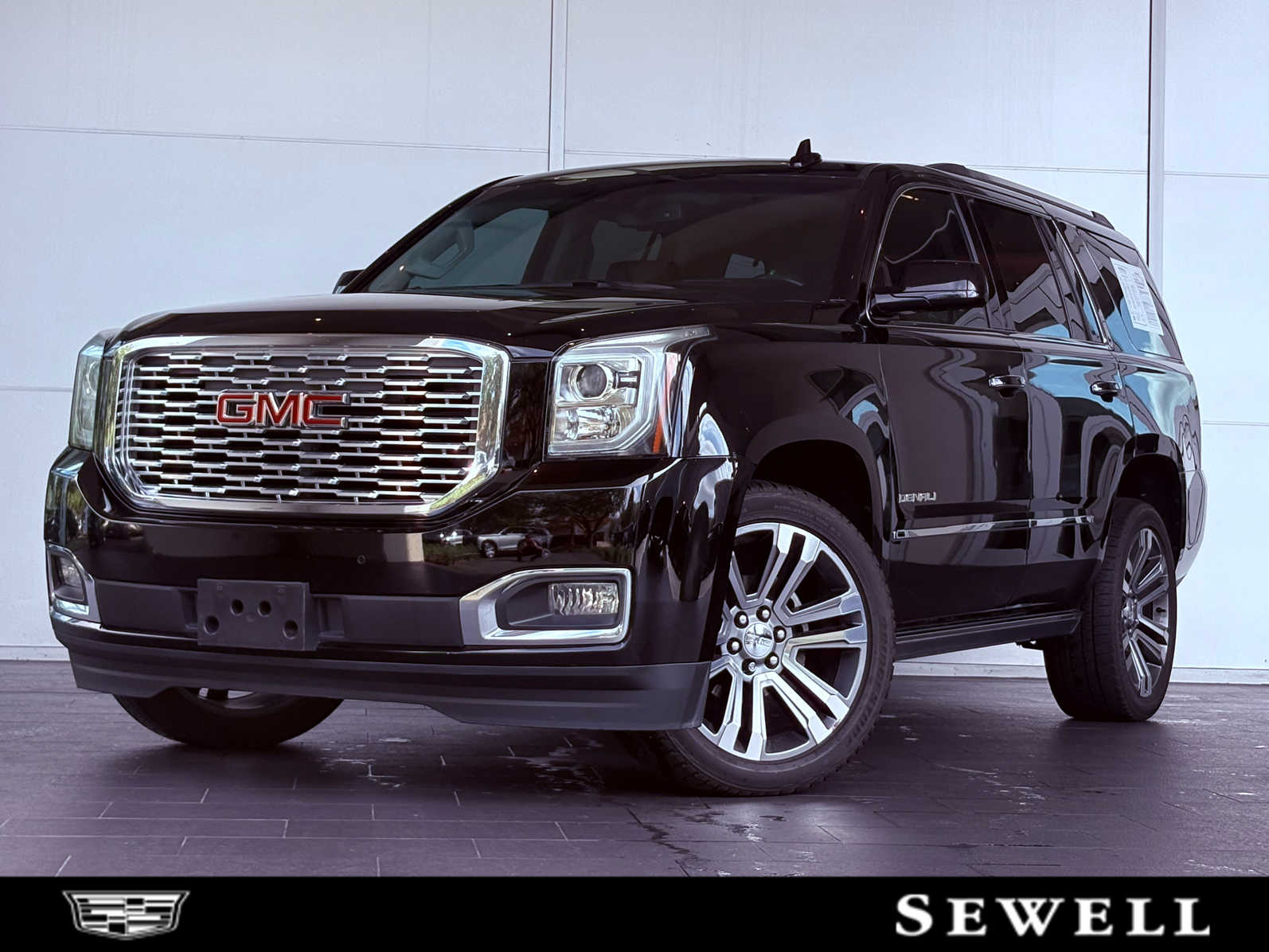 2019 GMC Yukon Denali's photo