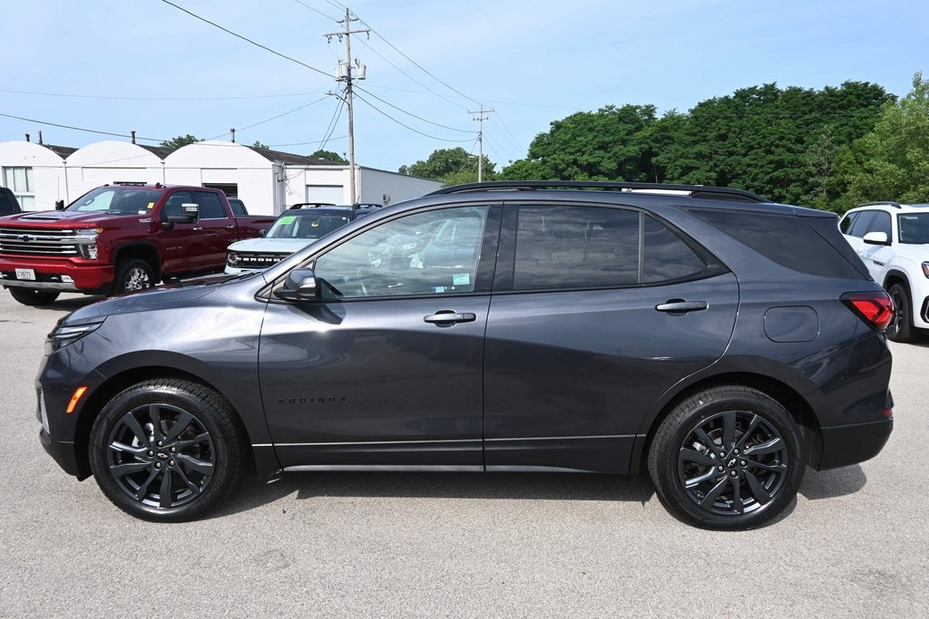 2022 Chevrolet Equinox RS photo 3