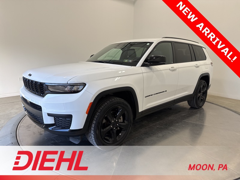 2021 Jeep Grand Cherokee Altitude Sport photo 3