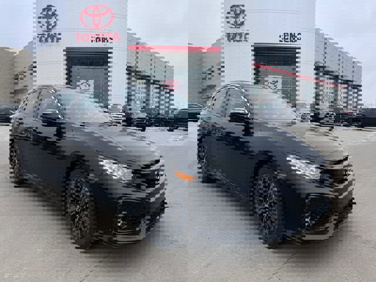 2017 Honda Civic Hatchback EX's photo