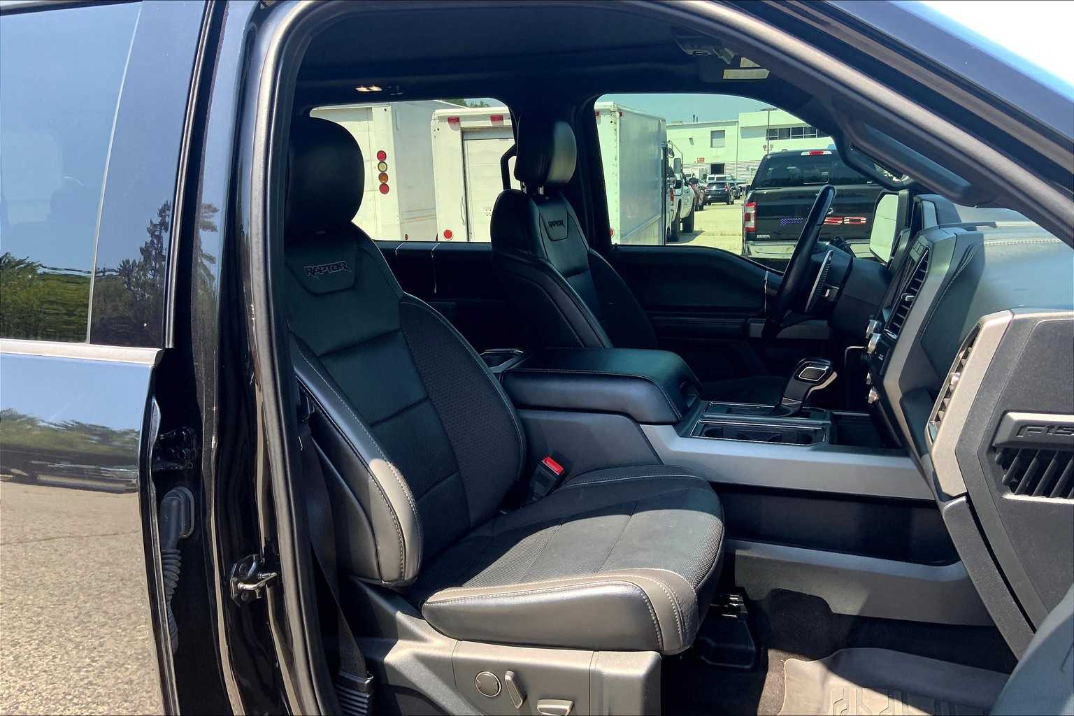 2019 Ford F-150 Raptor photo 7