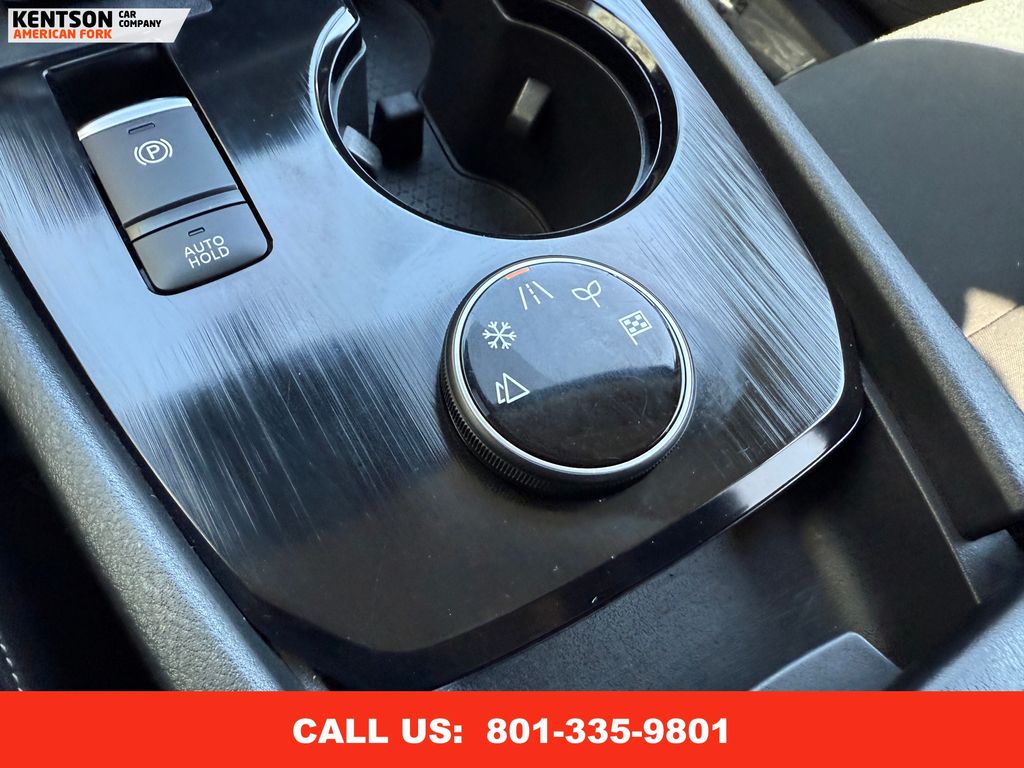 2024 Nissan Rogue S photo 24