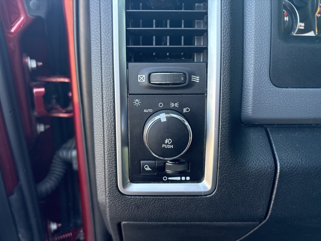 2016 Ram 1500 Big Horn photo 20