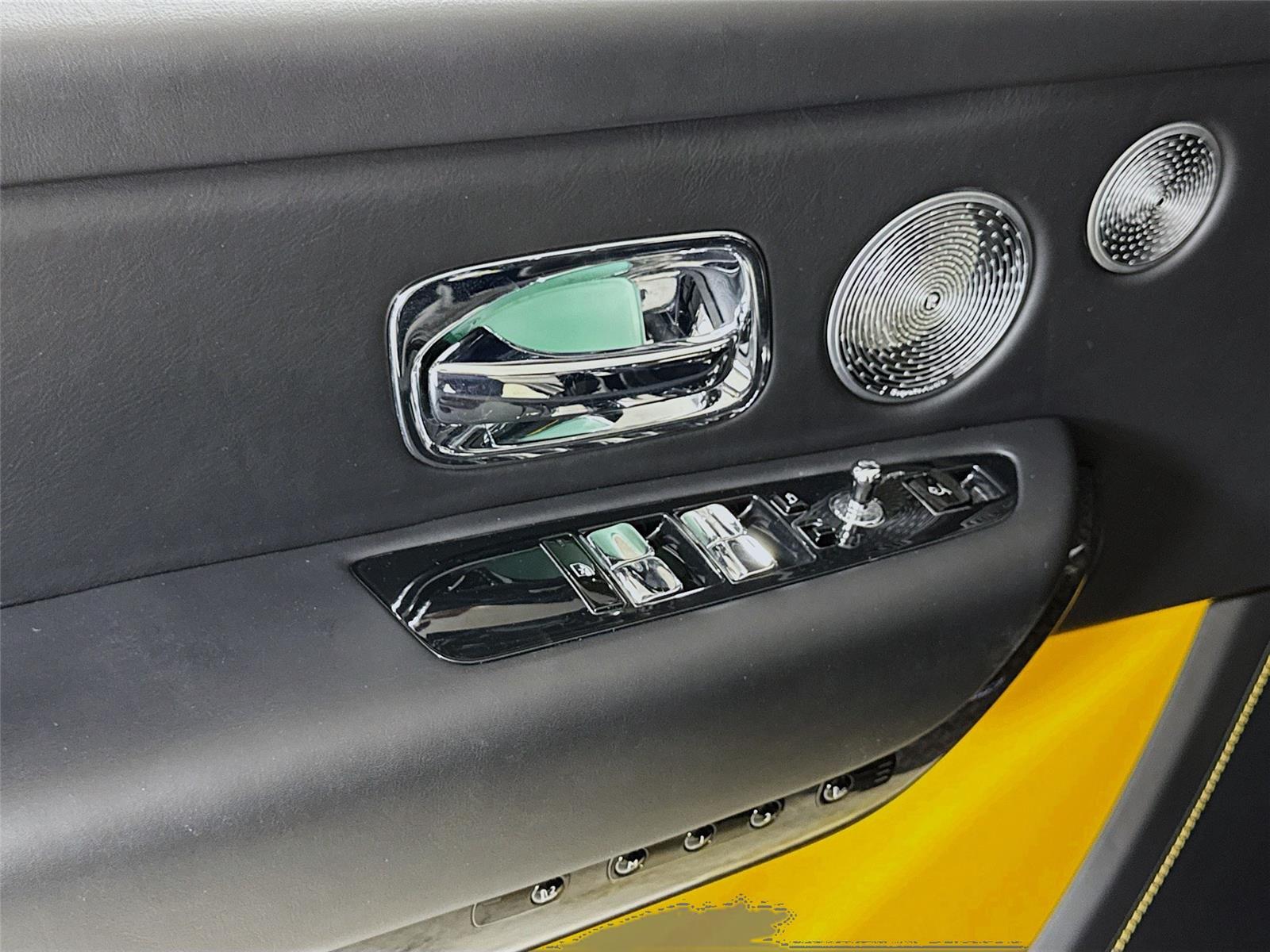 2023 Rolls Royce Cullinan Black Badge photo 14
