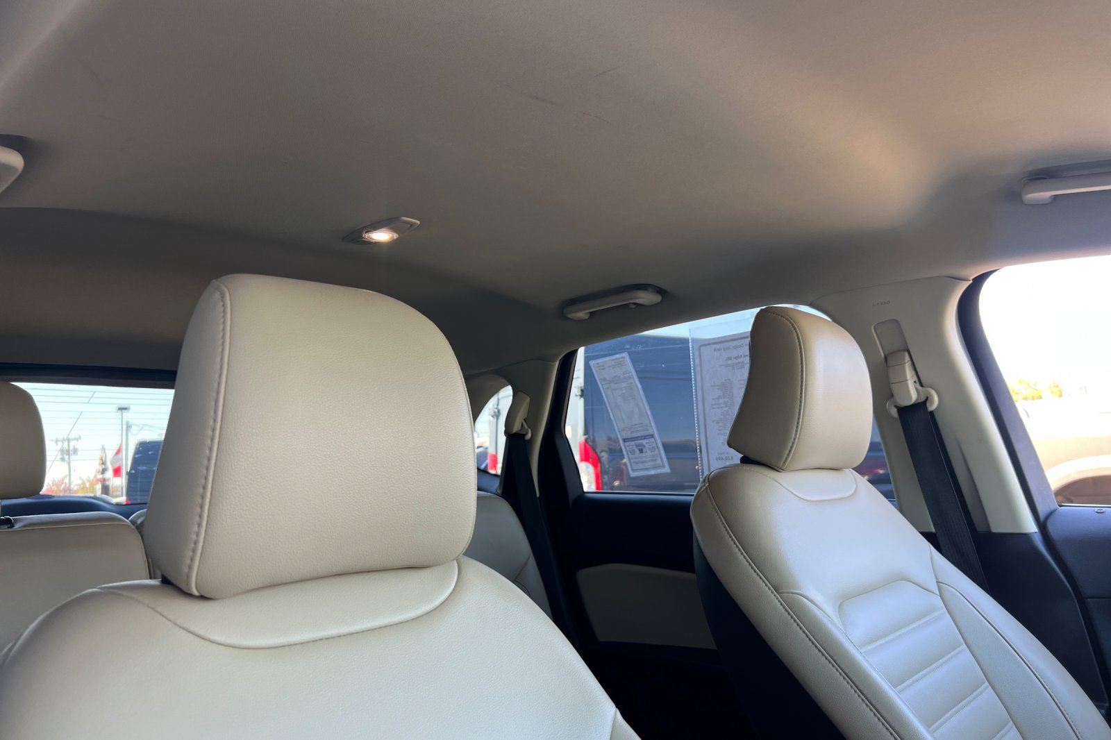 2023 Ford Edge SEL photo 12