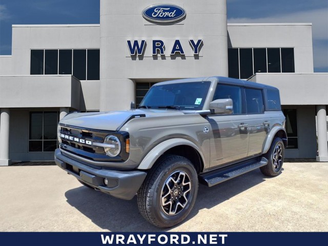 2025 Ford Bronco Outer Banks®