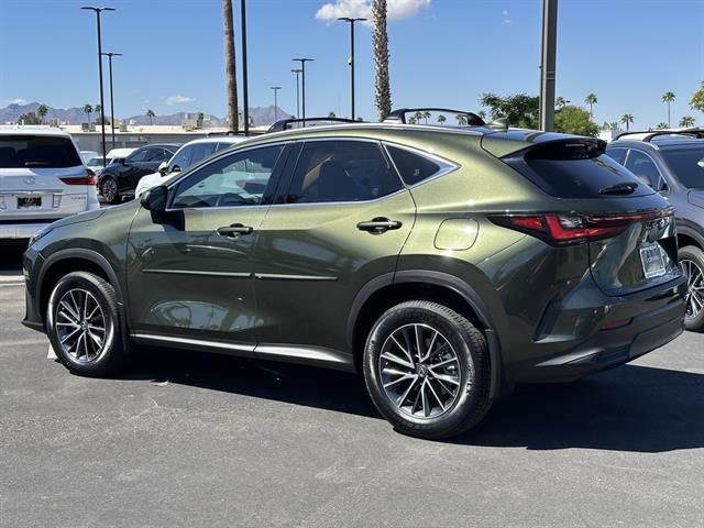 2022 Lexus NX Premium photo 3