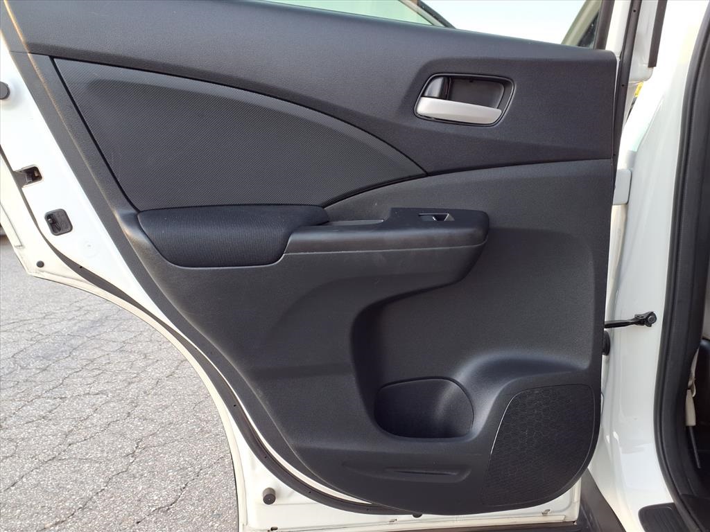 2015 Honda CR-V LX photo 23