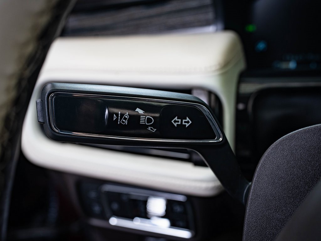 2022 Lincoln Nautilus Black Label photo 28
