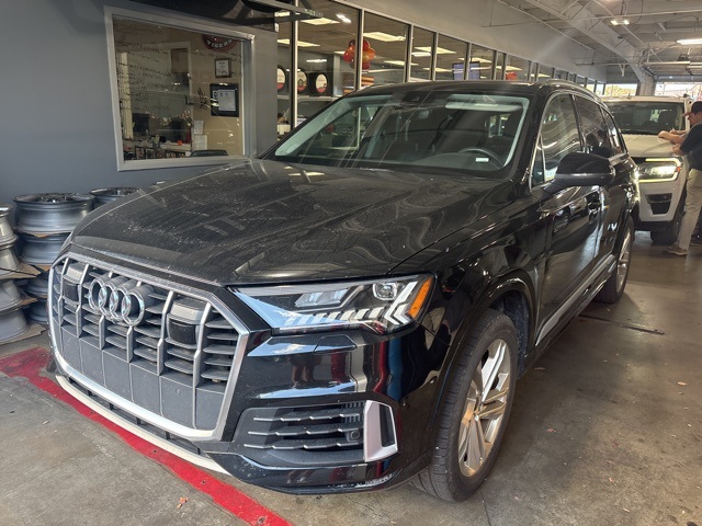 2024 Audi Q7 Premium Plus's photo