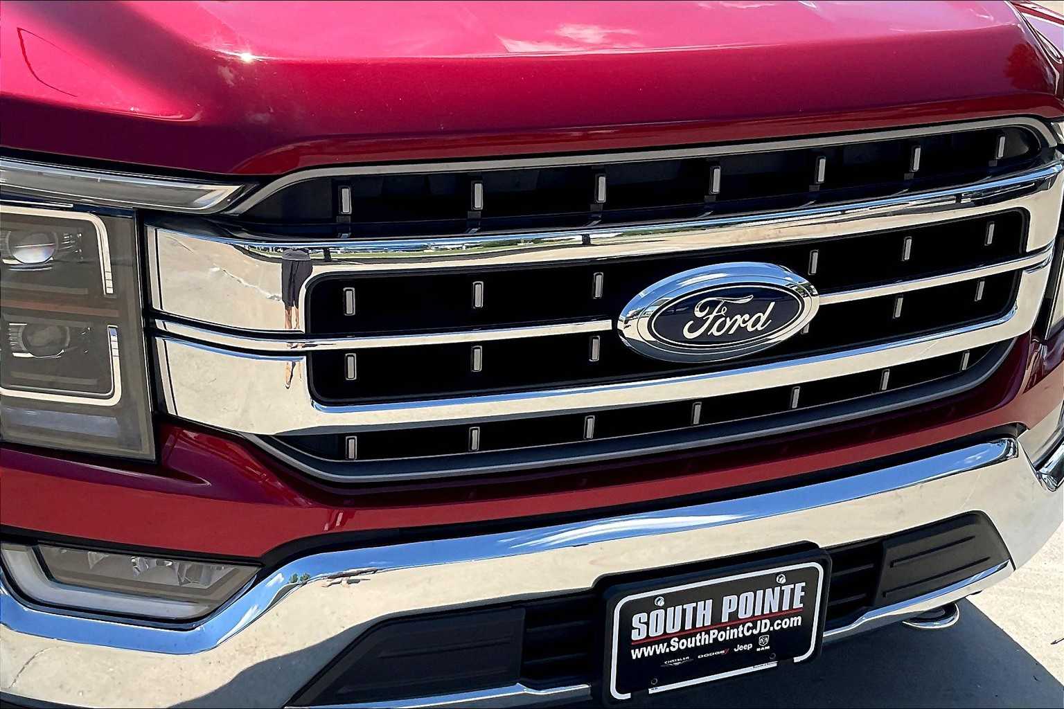 2021 Ford F-150 Lariat photo 28
