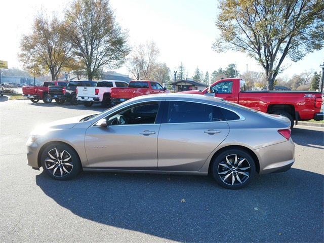 2018 Chevrolet Malibu 1LT photo 4