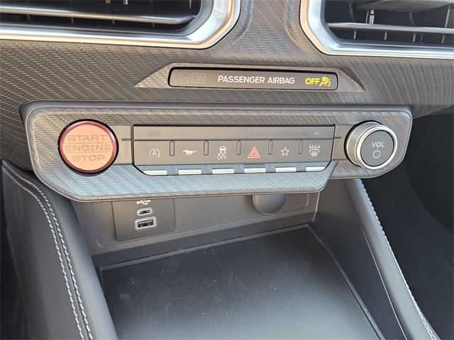 2025 Ford Mustang GT Premium photo 17