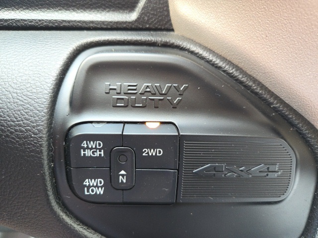 2024 Ram 3500 Laramie photo 15