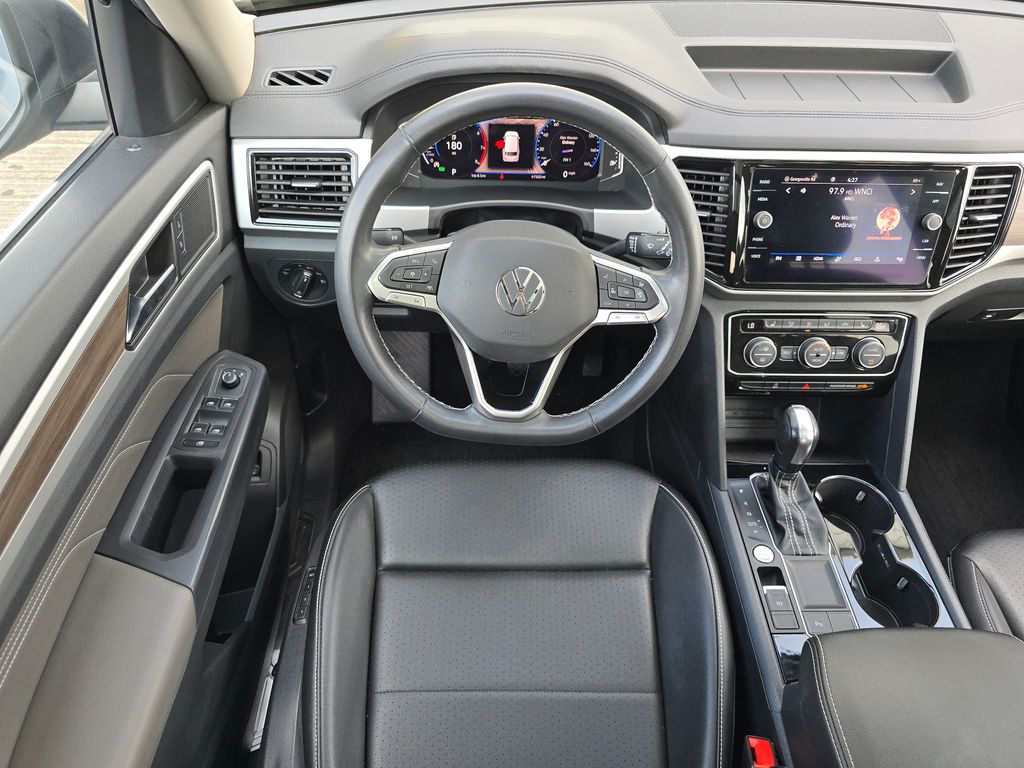 2021 Volkswagen Atlas SEL photo 14