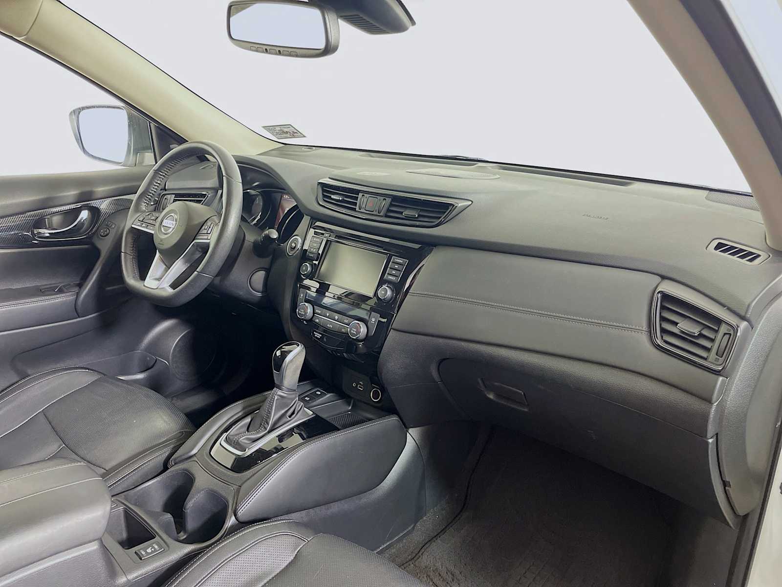 2020 Nissan Rogue SL photo 27
