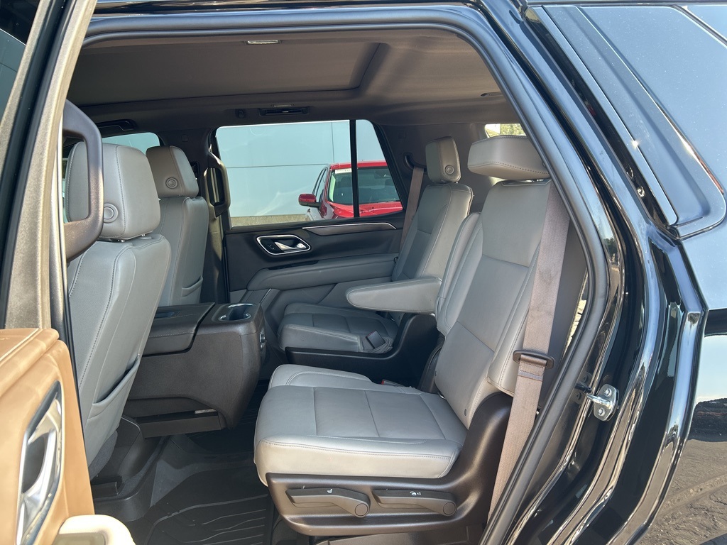2022 Chevrolet Tahoe Z71 photo 14