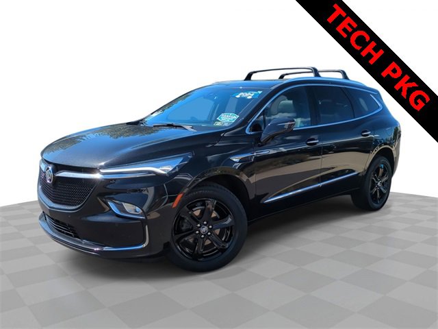 2024 Buick Enclave Essence's photo