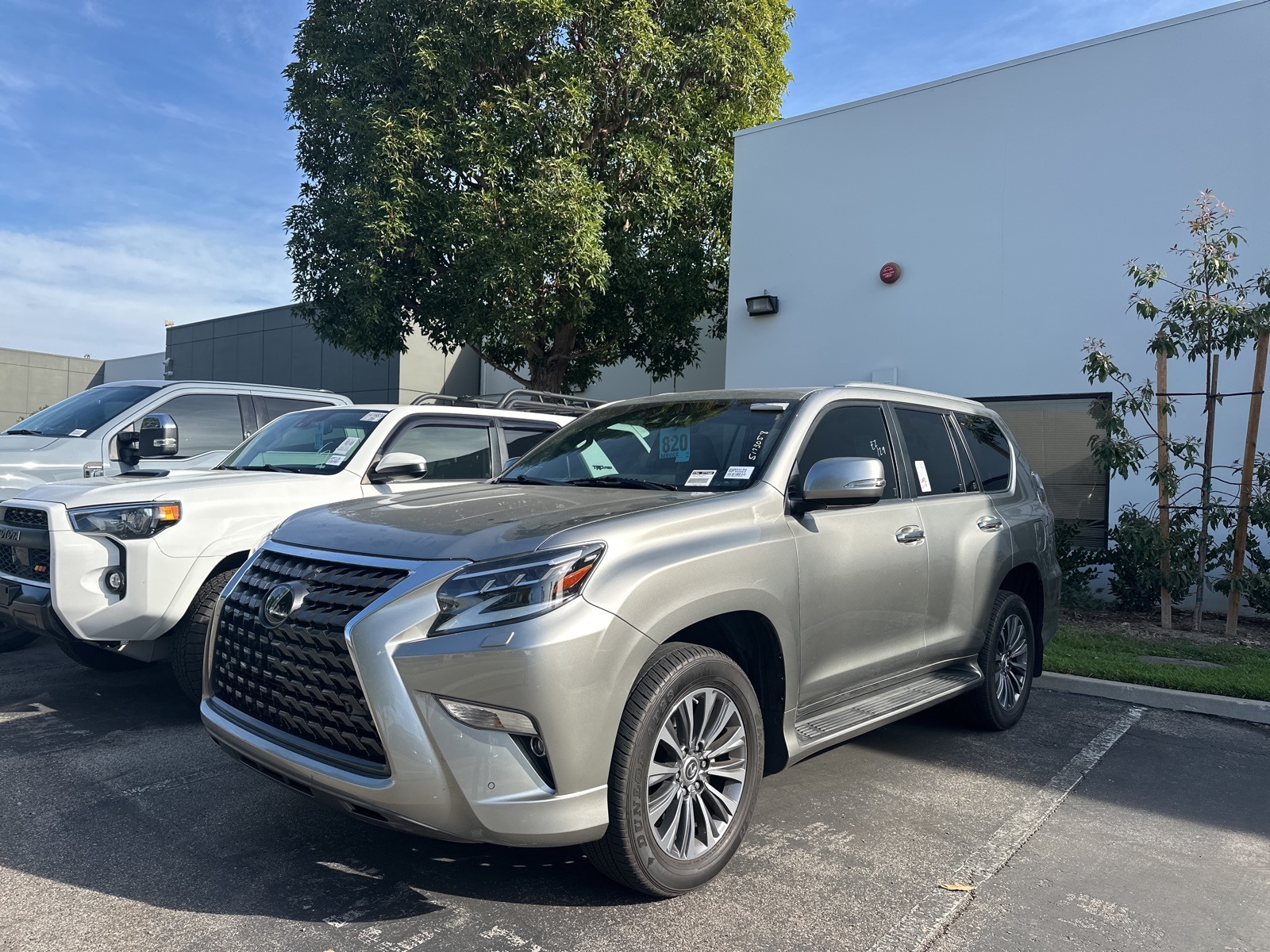 2023 Lexus GX LUXURY's photo