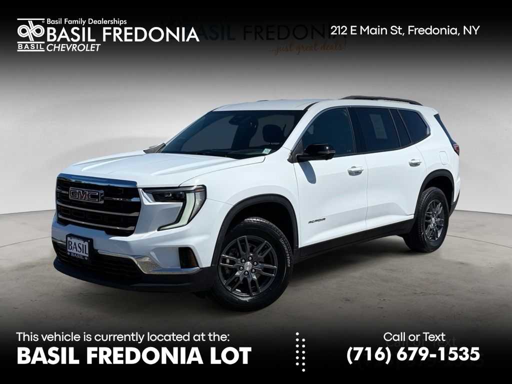 2025 GMC Acadia Elevation's photo