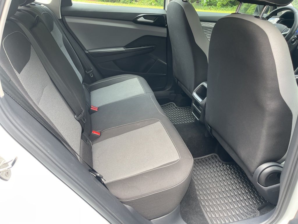 2024 Volkswagen Taos S photo 20