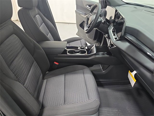2026 Chevrolet Equinox LT photo 9
