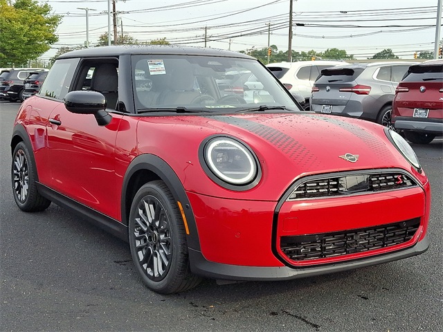 2026 Mini Cooper 2 Door Hardtop Signature photo 3