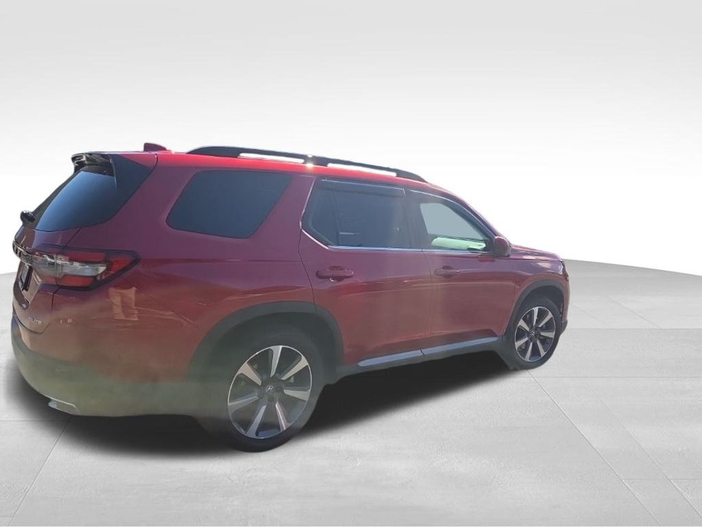 2025 Honda Pilot Elite photo 3