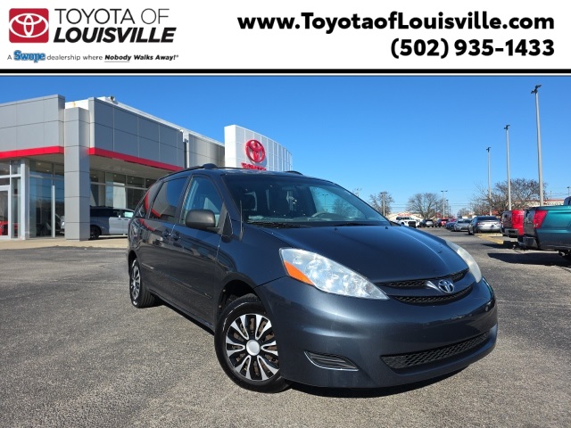 2010 Toyota Sienna LE