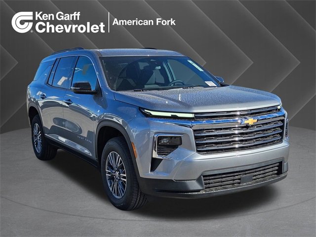 2025 Chevrolet Traverse LT's photo