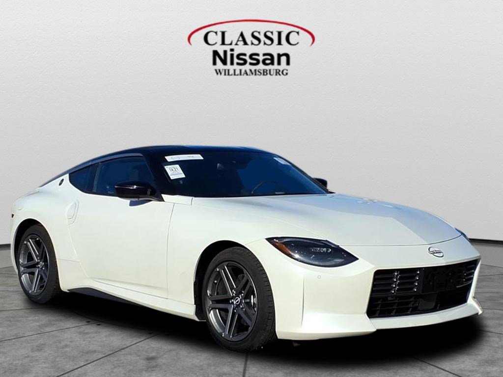 2025 Nissan Z Sport's photo