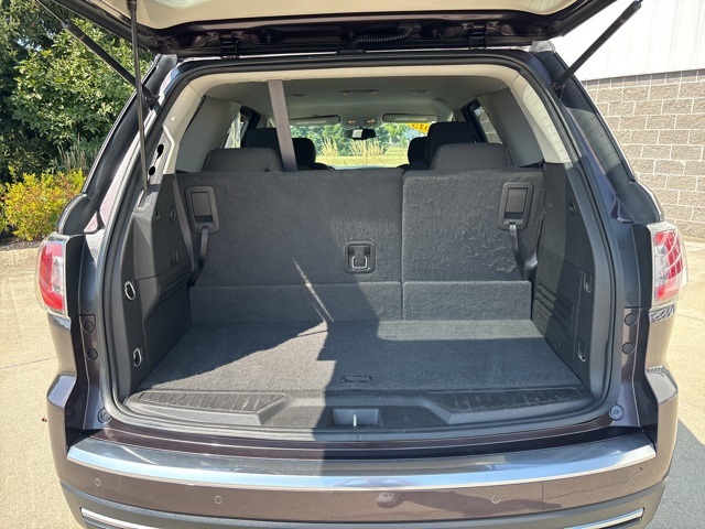 2015 Gmc Acadia SLE photo 9