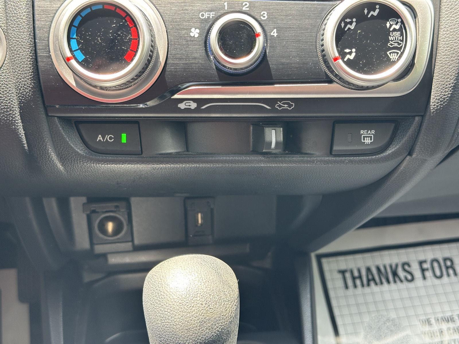 2020 Honda Fit EX photo 22
