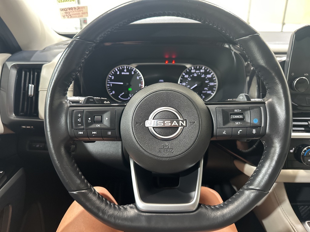 2023 Nissan Pathfinder SL photo 10