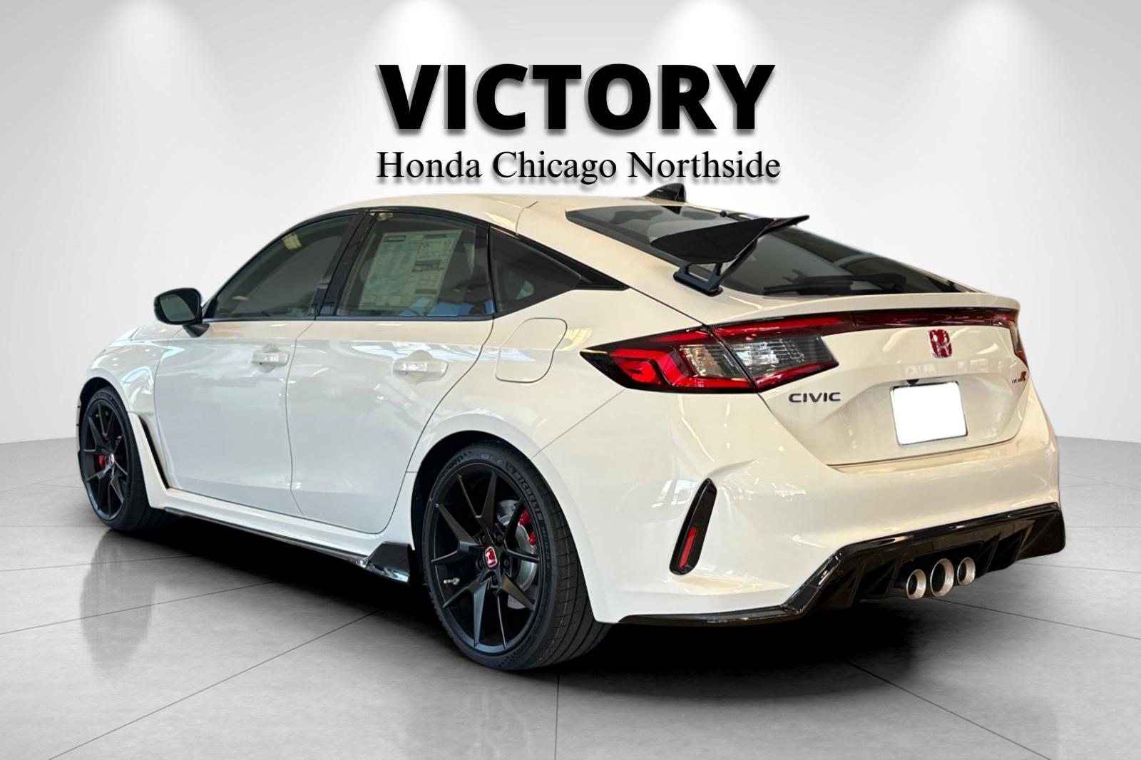 2025 Honda Civic Type R photo 2