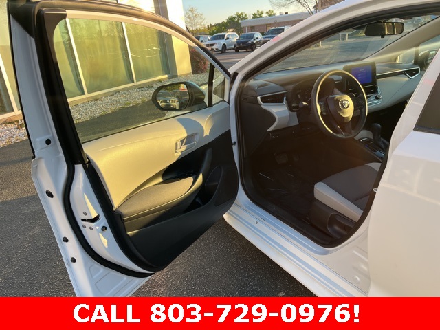 2024 Toyota Corolla Hybrid LE photo 4