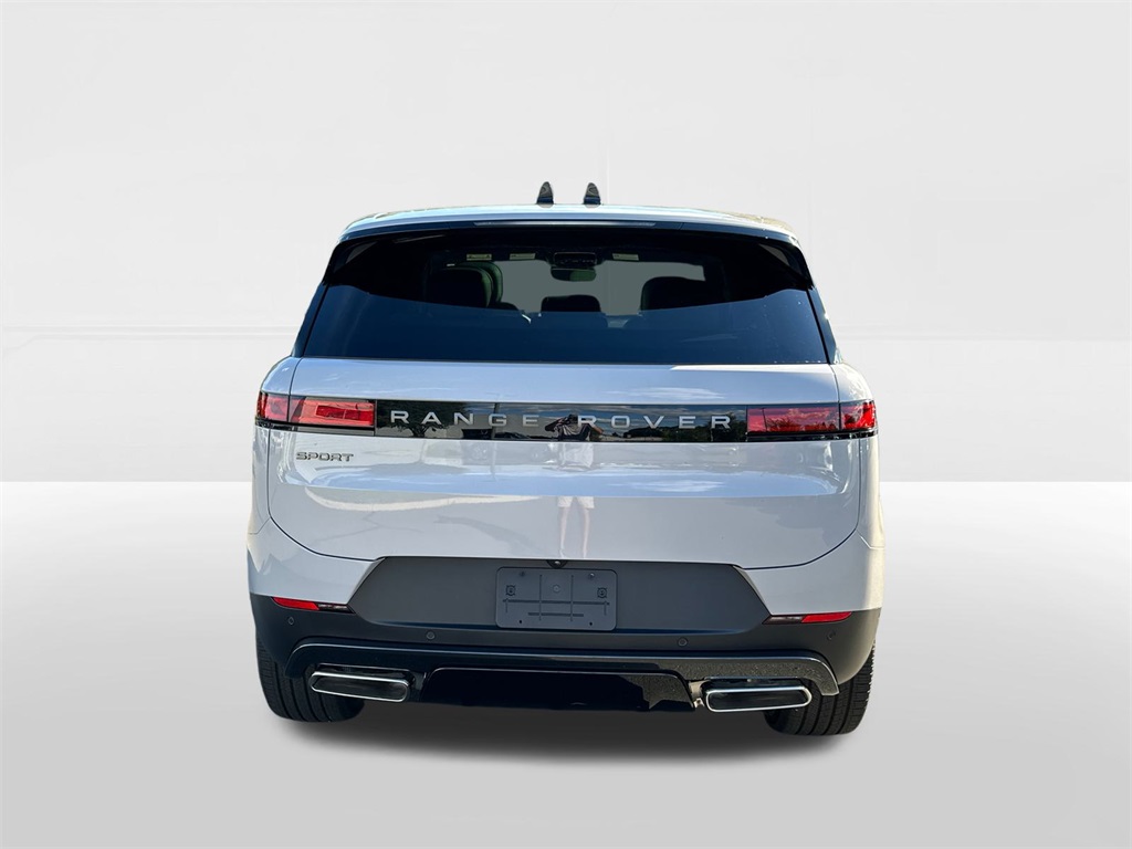 2025 Land Rover Range Rover Sport SE photo 3