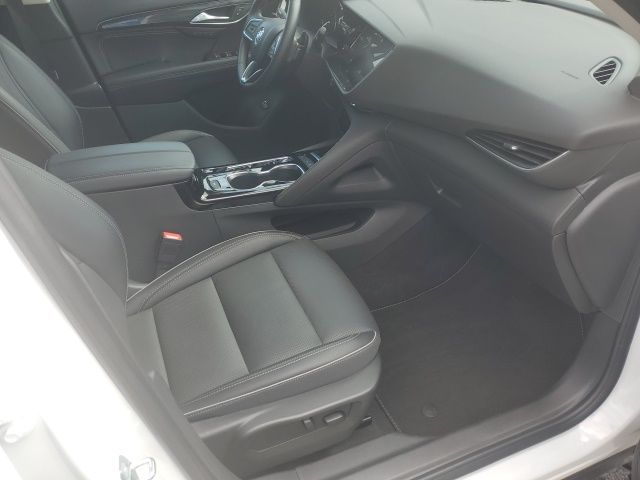 2023 Buick Envision Essence photo 10