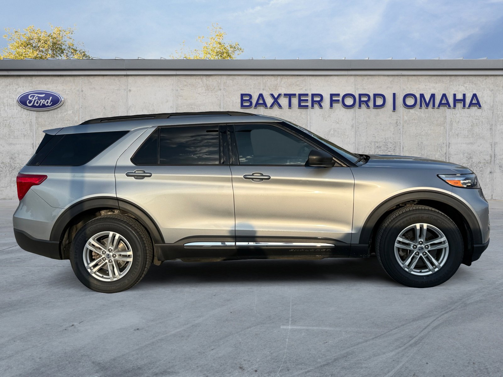 2020 Ford Explorer XLT photo 6