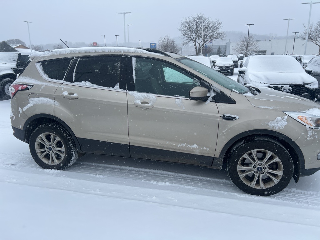 2018 Ford Escape SE photo 4