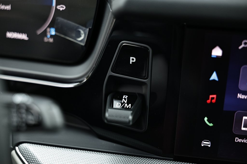 2026 Porsche Cayenne photo 38